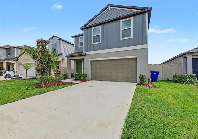 Photo 2 of Single family home for sale at 11621 Radiant Shore Loop, San Antonio, FL 33576 | MLS# TB8552297 | Listing updated on 2026-10-06
