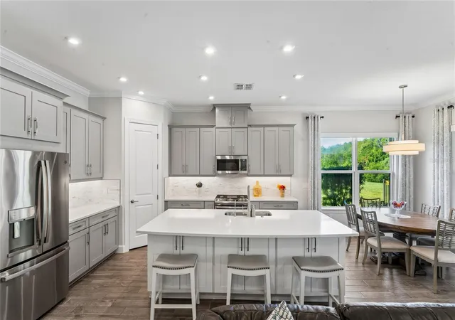 Photo 4 of Single family home for sale at 10813 Calluna Dr, Odessa, FL 33556 | MLS# TB8552303 | Listing updated on 2026-10-20