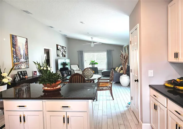 Photo 4 of Single family home for sale at 259 Toms Rd, Debary, FL 32713 | MLS# O6444949 | Listing updated on 2026-09-26