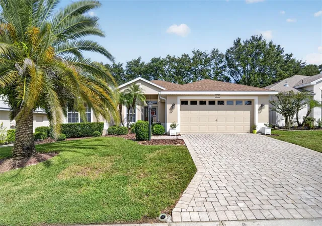 Photo 1 of Single family home for sale at 5171 Indian Ocean Loop, Tavares, FL 32778 | MLS# G5118276 | Listing updated on 2026-10-01