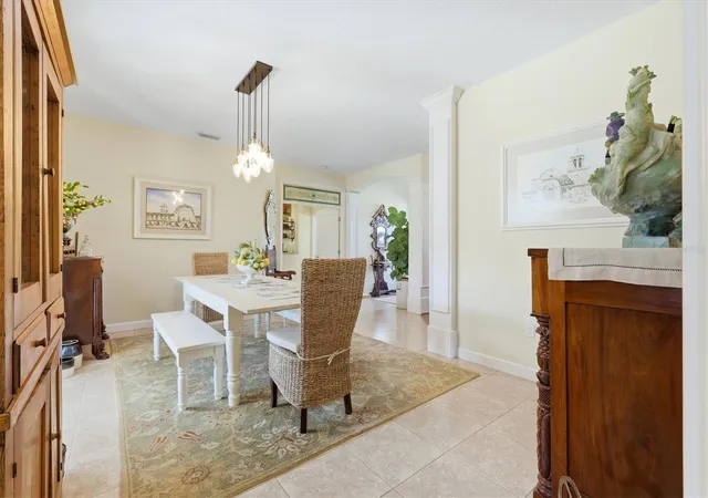 Photo 4 of Single family home for sale at 1753 Kingsdown Dr, Sarasota, FL 34240 | MLS# A4707480 | Listing updated on 2026-10-19