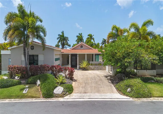 Photo 1 of Single family home for sale at 331 Camino Del Eucalipto, Dorado, PR 00646 | MLS# PR9124477 | Listing updated on 2026-10-09