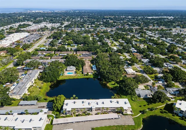 Photo 4 of Condo for sale at 936 Virginia St #306, Dunedin, FL 34698 | MLS# TB8552320 | Listing updated on 2026-09-27