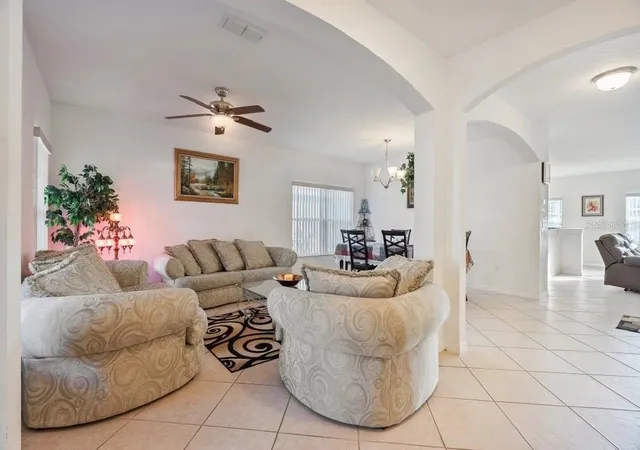 Photo 3 of Single family home for sale at 10781 Cabbage Tree Loop, Orlando, FL 32825 | MLS# O6444960 | Listing updated on 2026-10-03