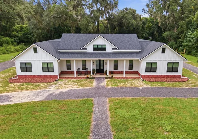 Photo 1 of Single family home for sale at 879 County Rd 539, Sumterville, FL 33585 | MLS# G5118277 | Listing updated on 2026-10-02
