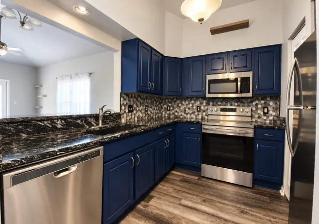 Listing Photo 4 - Condo for sale in building located at 9116 Sw 51St Rd, Gainesville, FL 32608 - Unit #303