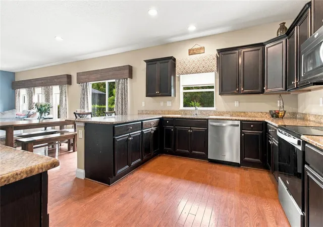 Photo 2 of Single family home for sale at 3161 Winglewood Cir, Lutz, FL 33558 | MLS# TB8552327 | Listing updated on 2026-10-06