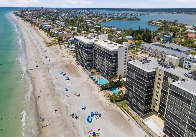 Photo 3 of Condo for sale at 15462 Gulf Blvd #604, Madeira Beach, FL 33708 | MLS# G5118278 | Listing updated on 2026-10-01