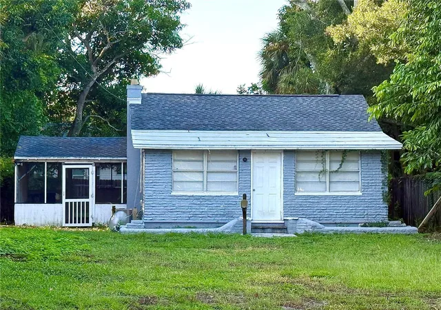 Photo 1 of Single family home for sale at 2336 18th Avenue S, Saint Petersburg, FL 33712 | MLS# TB8552334 | Listing updated on 2026-10-21