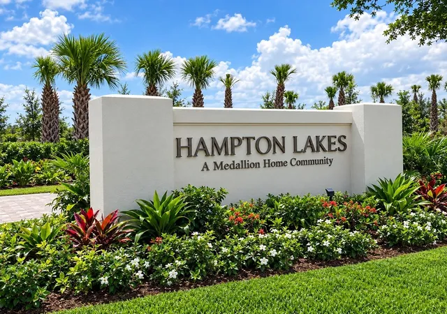 Photo 1 of Single family home for sale at 3475 Quiver Ct, Sarasota, FL 34240 | MLS# A4707486 | Listing updated on 2026-09-30