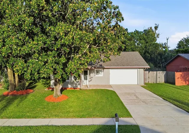 Photo 3 of Sale Pending at 5757 Devon St, Port Orange, FL 32127 | MLS# V4951522 | Listing updated on 2026-10-06