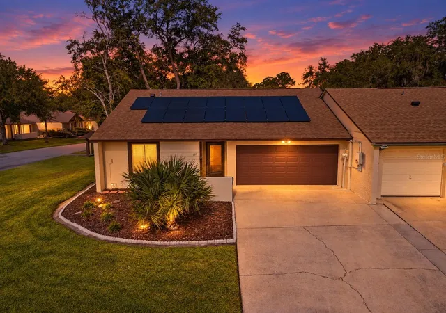 Photo 1 of Townhouse for sale at 167 Clear Lake Cir, Sanford, FL 32773 | MLS# O6444977 | Listing updated on 2026-10-08