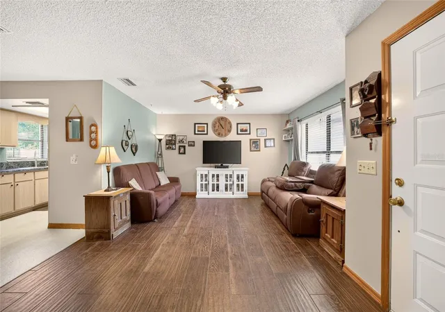 Photo 2 of Single family home for sale at 3820 Ne 16th Court, Ocala, FL 34479 | MLS# OM732911 | Listing updated on 2026-09-26