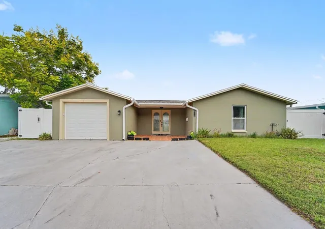 Photo 1 of Single family home for sale at 4865 Shell Strm Blvd, New Port Richey, FL 34652 | MLS# TB8552354 | Listing updated on 2026-10-21