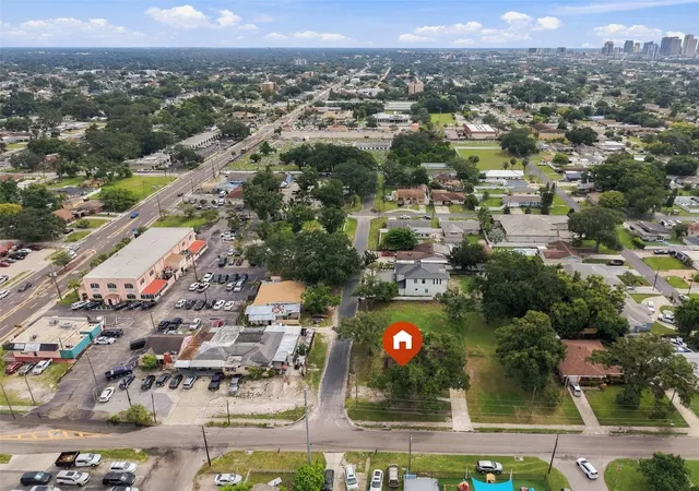 Photo 2 of Land for sale at 2709 N Lincoln Ave, Tampa, FL 33607 | MLS# TB8552356 | Listing updated on 2026-09-26