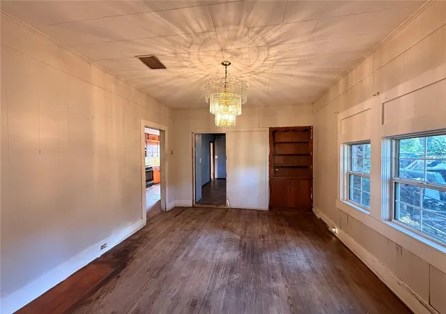 Photo 3 of Single family home for sale at 112 S Florida St, Bushnell, FL 33513 | MLS# O6444996 | Listing updated on 2026-09-26
