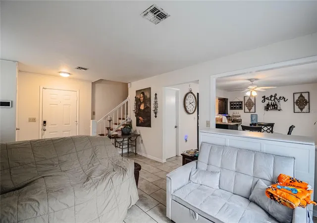 Photo 3 of Single family home for sale at 1006 Buttercup Dr, Lakeland, FL 33801 | MLS# L4965365 | Listing updated on 2026-10-08