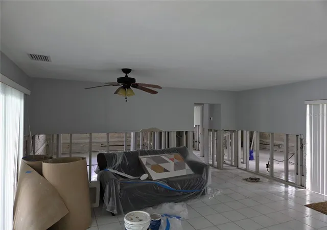 Photo 4 of Single family home for sale at 1595 Arizona Ave NE, Saint Petersburg, FL 33703 | MLS# TB8552368 | Listing updated on 2026-10-01