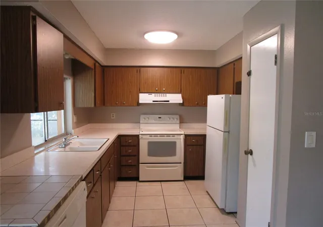 Photo 2 of Sale Pending at 10215 Hayward Rd, Spring Hill, FL 34608 | MLS# W7889851 | Listing updated on 2026-09-30