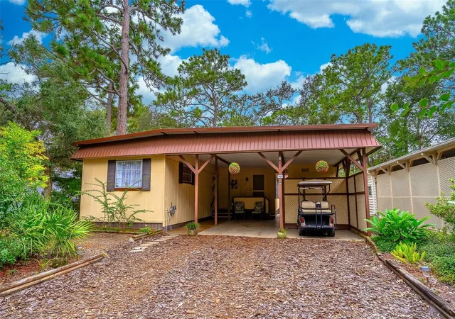 Photo 3 of Manufactured home for sale at 605 W Club Blvd, Lake Mary, FL 32746 | MLS# O6445007 | Listing updated on 2026-10-07