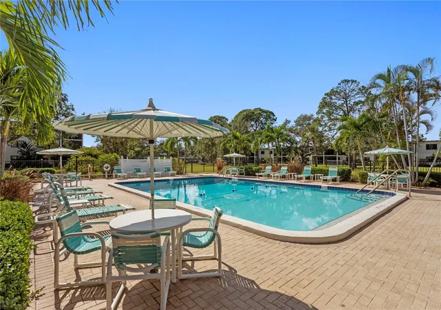 Photo 1 of Condo for sale at 4910 Bay St NE #111, Saint Petersburg, FL 33703 | MLS# TB8552385 | Listing updated on 2026-10-05