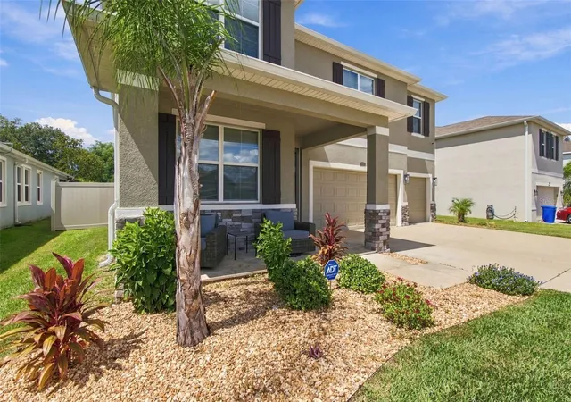 Photo 3 of Single family home for sale at 11035 Laxer Cay Loop, San Antonio, FL 33576 | MLS# TB8552393 | Listing updated on 2026-09-29