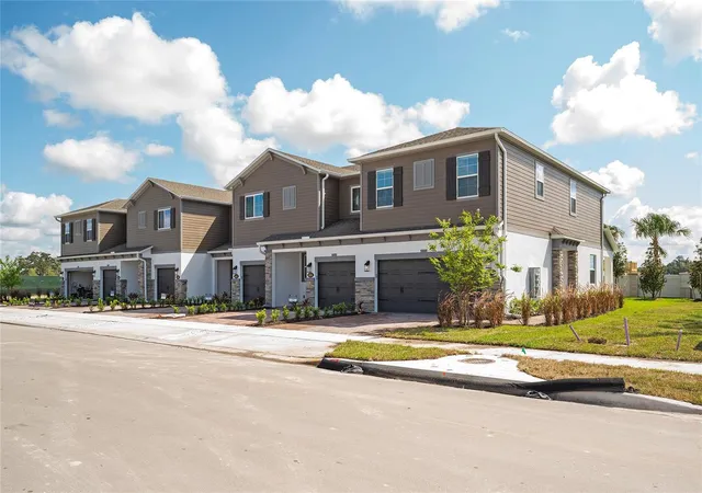 Photo 1 of Townhouse for sale at 4656 Campsite Loop, Orlando, FL 32824 | MLS# S5158349 | Listing updated on 2026-10-14
