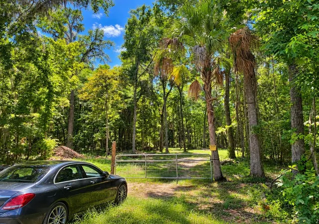 Photo 1 of Land for sale at Snow Memorial, Brooksville, FL 34601 | MLS# W7889854 | Listing updated on 2026-10-07