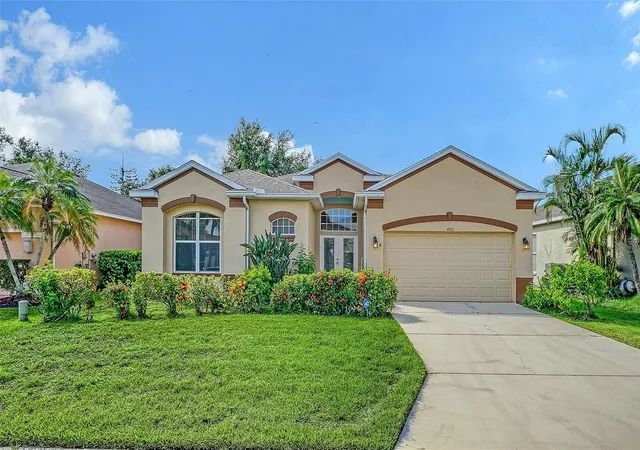 Photo 1 of Single family home for sale at 4942 Oldham St, Sarasota, FL 34238 | MLS# N6145933 | Listing updated on 2026-09-30