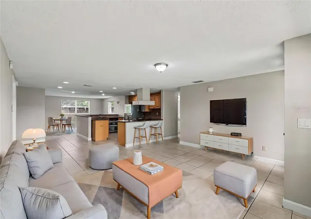 Photo 4 of Single family home for sale at 3805 Mcintosh Rd, Dover, FL 33527 | MLS# TB8552401 | Listing updated on 2026-09-28