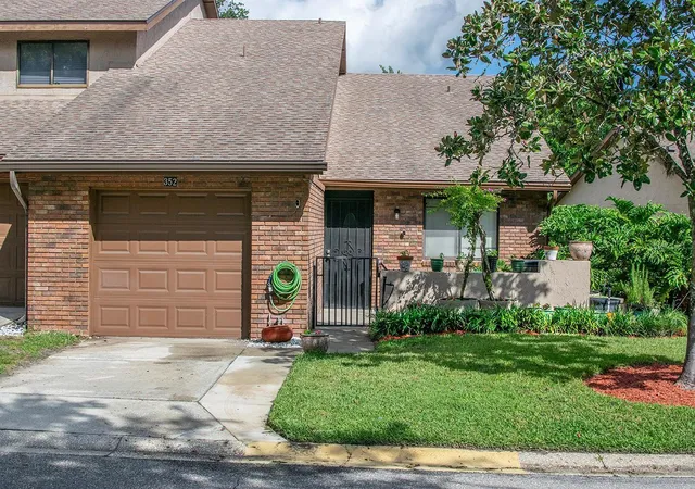 Photo 1 of Condo for sale at 352 Golfside Cvs #352, Longwood, FL 32779 | MLS# O6445029 | Listing updated on 2026-10-04