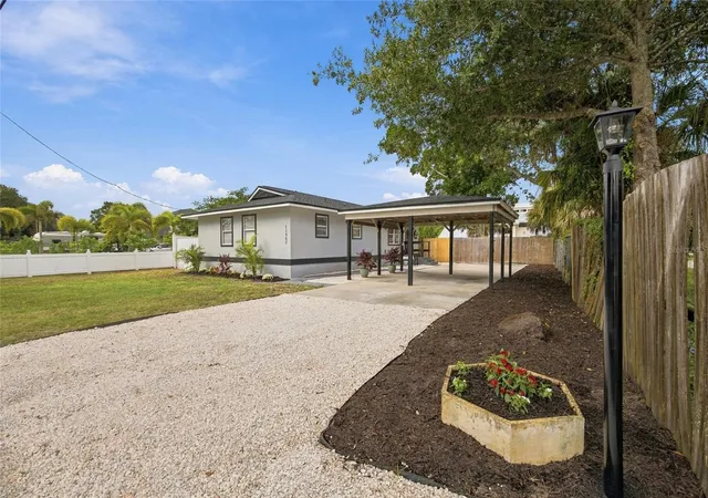 Photo 2 of Single family home for sale at 11985 Murray Ave, Largo, FL 33778 | MLS# TB8552404 | Listing updated on 2026-10-09