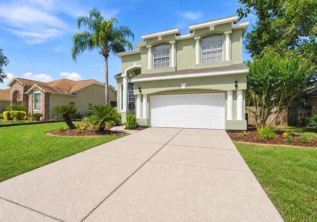 Photo 4 of Single family home for sale at 3829 Cold Crk Dr, Valrico, FL 33596 | MLS# TB8552405 | Listing updated on 2026-10-06