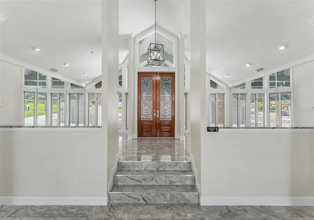 Photo 3 of Single family home for sale at 5934 Pier Pl Dr, Lakeland, FL 33813 | MLS# L4965367 | Listing updated on 2026-10-01
