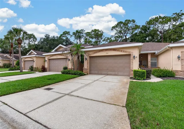 Photo 1 of Condo for sale at 1907 Preservation Dr #6, Plant City, FL 33566 | MLS# TB8552411 | Listing updated on 2026-09-28