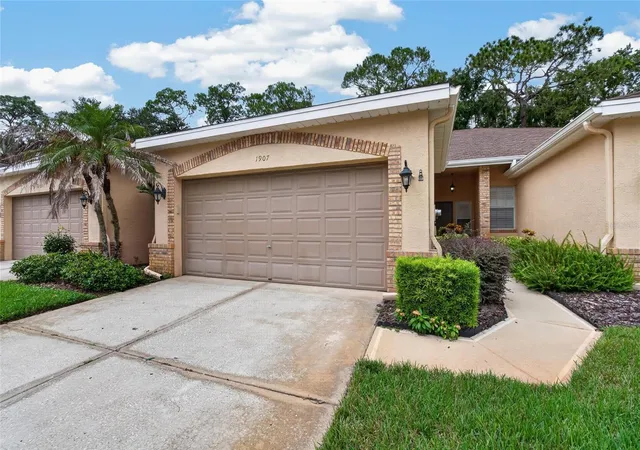 Photo 3 of Condo for sale at 1907 Preservation Dr #6, Plant City, FL 33566 | MLS# TB8552411 | Listing updated on 2026-09-28