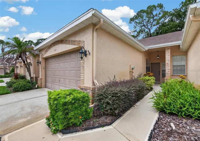 Photo 4 of Condo for sale at 1907 Preservation Dr #6, Plant City, FL 33566 | MLS# TB8552411 | Listing updated on 2026-09-28