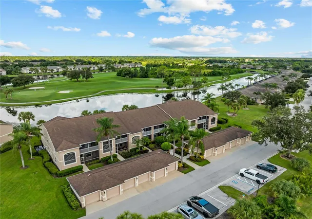Photo 2 of Condo for sale at 5301 Mahogany Run Ave #1024, Sarasota, FL 34241 | MLS# A4707511 | Listing updated on 2026-10-03