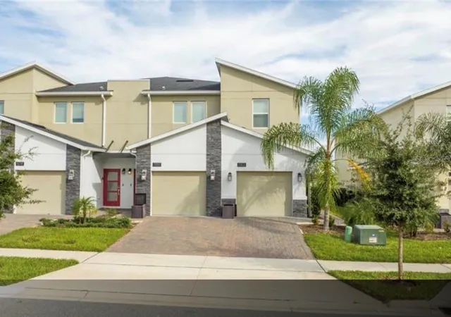 Townhouse for sale at 1183 Drop Ln, DAVENPORT, FL 33896 | MLS# O6445050