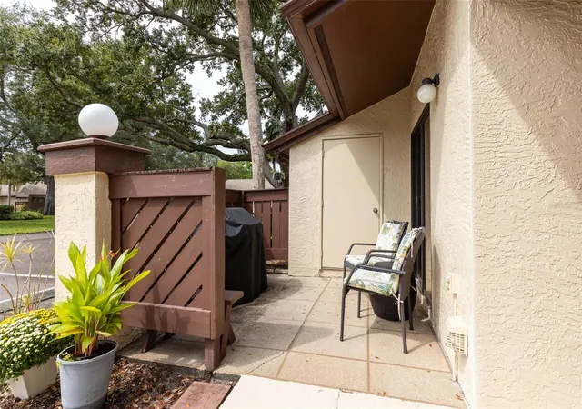 Photo 3 of House for sale at 2925 Boxwood Ct, Palm Harbor, FL 34684 | MLS# TB8552440 | Listing updated on 2026-09-26