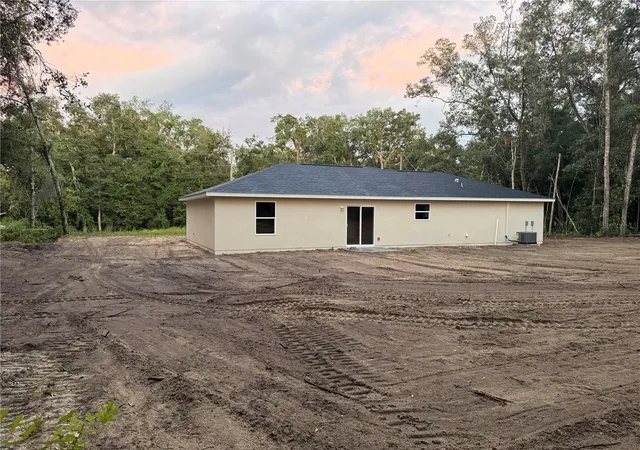 Photo 3 of Single family home for sale at 22 Locust Ter Pl, Ocala, FL 34472 | MLS# OM732923 | Listing updated on 2026-09-28