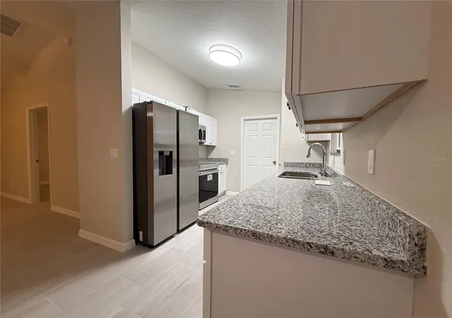 Photo 4 of Single family home for sale at 22 Locust Ter Pl, Ocala, FL 34472 | MLS# OM732923 | Listing updated on 2026-09-28