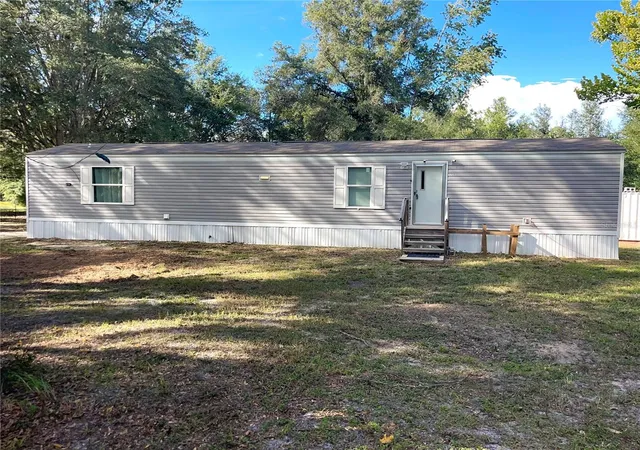 Manufactured home for sale at 7231 NW 28th Lane, CHIEFLAND, FL 32626 | MLS# R4912063