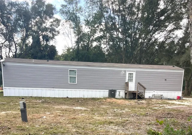 Photo 3 of Manufactured home for sale at 7231 NW 28th Lane, Chiefland, FL 32626 | MLS# R4912063 | Listing updated on 2026-09-30