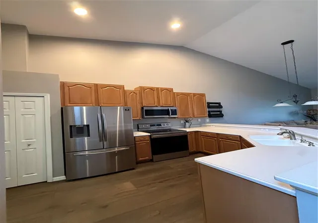 Photo 4 of Townhouse for sale at 2668 Rutledge Ct, Winter Haven, FL 33884 | MLS# L4965371 | Listing updated on 2026-10-03