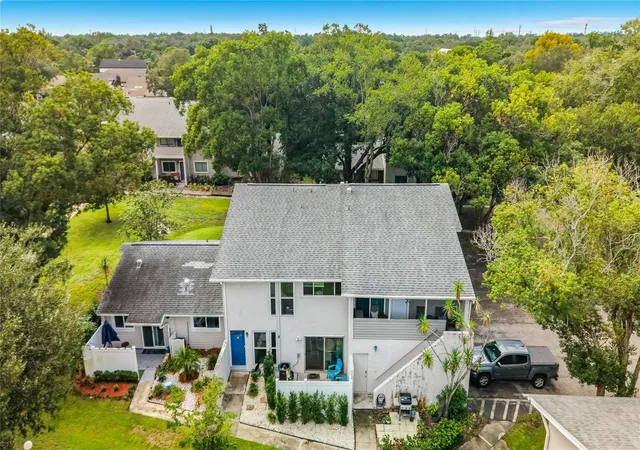 Photo 3 of Condo for sale at 2778 Curry Frd Rd #11-C, Orlando, FL 32806 | MLS# O6445056 | Listing updated on 2026-10-06