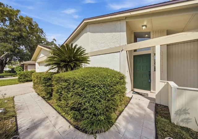 Photo 2 of Single family home for sale at 4609 Deerwalk Ave, Tampa, FL 33624 | MLS# TB8552449 | Listing updated on 2026-10-04