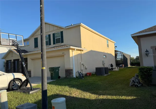 Photo 3 of Single family home for sale at 2125 Amor Way, Leesburg, FL 34748 | MLS# G5118289 | Listing updated on 2026-09-29