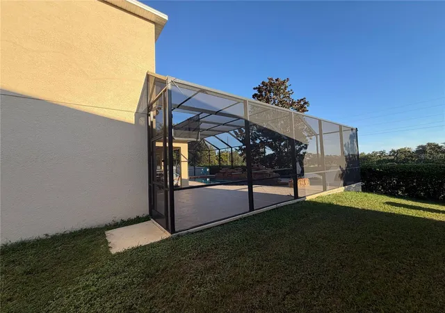 Photo 4 of Single family home for sale at 2125 Amor Way, Leesburg, FL 34748 | MLS# G5118289 | Listing updated on 2026-09-29