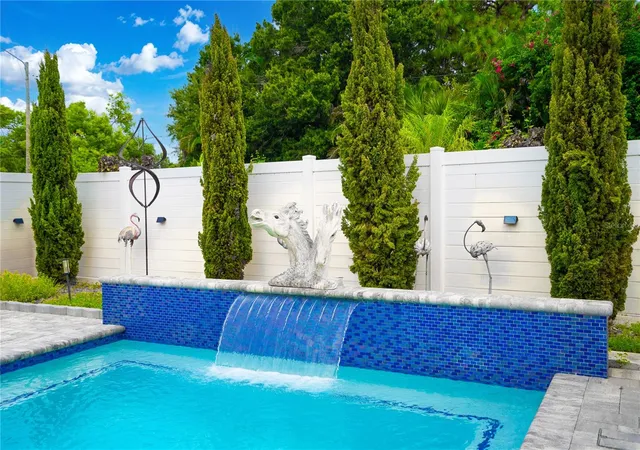 Photo 4 of Single family home for sale at 3342 40th Street N, Saint Petersburg, FL 33713 | MLS# TB8552457 | Listing updated on 2026-09-29